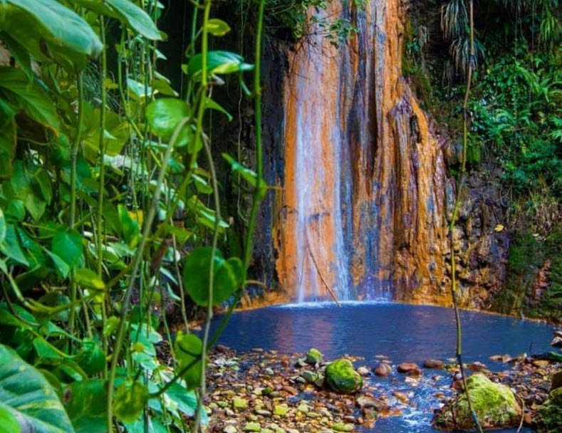 Diamond Falls &amp; Botanical Gardens, Soufrière, Saint Lucia
